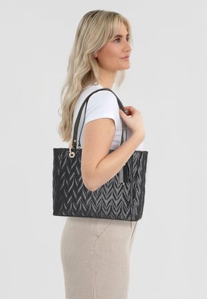 Guess Handbag - black