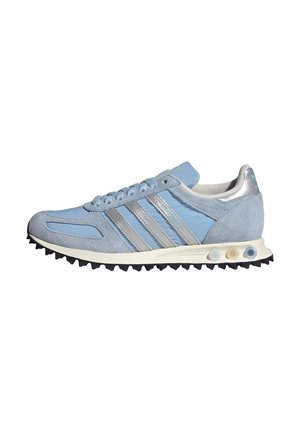 LA TRAINER OG W - Sneakers basse - clear sky   silver metallic   cream white