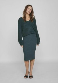 VILA VIRIL NOOS - Bleistiftrock - ponderosa pine