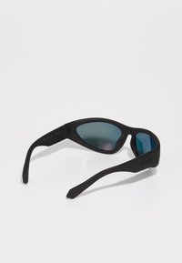 Polaroid UNISEX - Akiniai nuo saulės - matte black/red