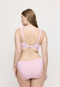 PrimaDonna SALERNO RIO - Slip - spring rose