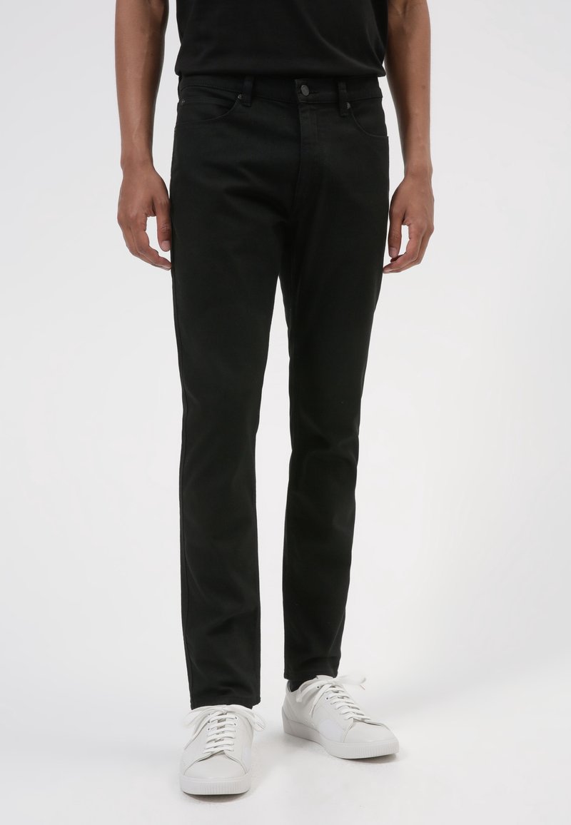 HUGO Slim fit -farkut - black