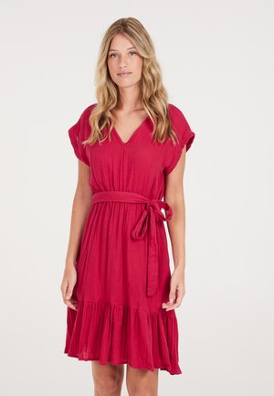 Vestido informal - carpet red