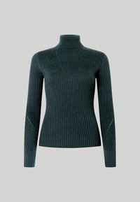 Dunkelgrüner, gerippter Strick-Turtleneck-Pullover mit langen Ärmeln und figurbetontem Schnitt vor einem neutralen Hintergrund.