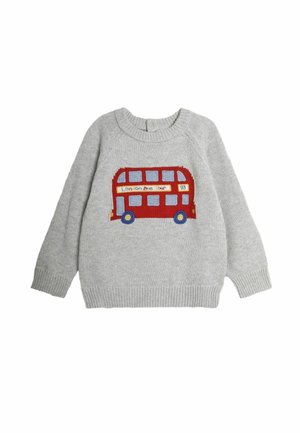 Pull enfant en maille grise avec un motif de bus à impériale rouge et des roues bleues centré sur le devant.
