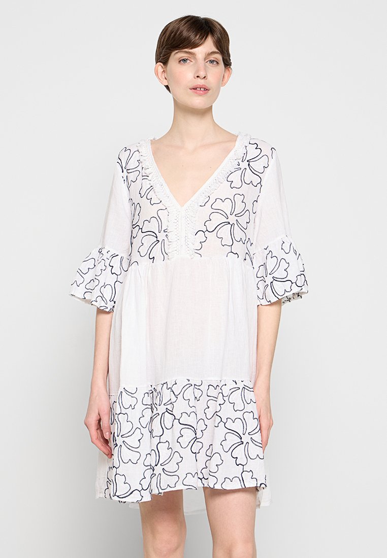 Le Monde du Lin Jurk wit