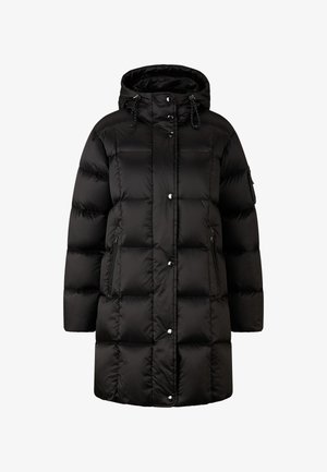 Czarna pikowana parka z kapturem, z zamykanymi na zamek bocznymi kieszeniami i zatrzaskami. Powierzchnia jest gładka, z pikowanymi sekcjami.