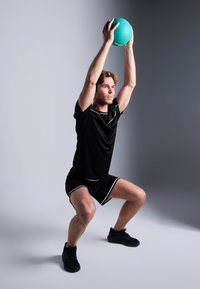 Pier One Sport T-shirt basic - black