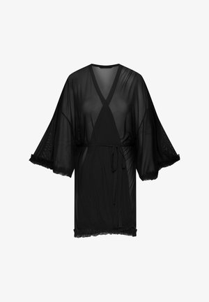 Czarny, przezroczysty kimono z krótkimi, szerokimi rękawami, dekoltem w kształcie litery V, paskiem w talii oraz falbaniastym wykończeniem rękawów i dołu. Lekki materiał.