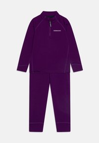Selecionado, royal purple