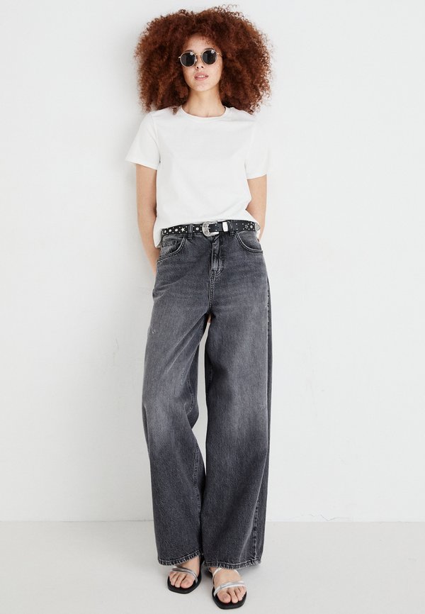 EVERYDAY TEE - Basic T-shirt - clean ivory3