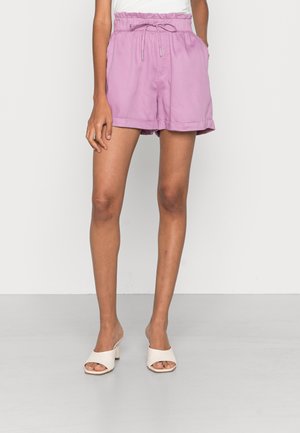 Shorts - lilac