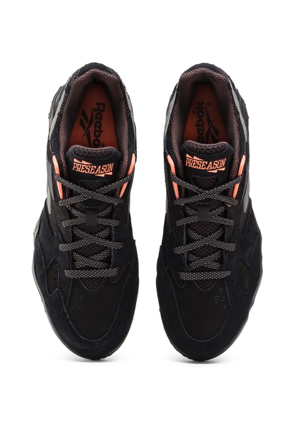 PRESEASON 94 LOW UNISEX - Trainers2