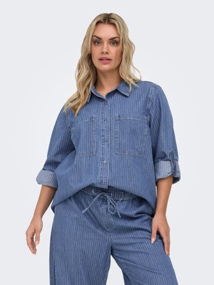 ONLY Carmakoma CARYASMIN - Cămașă - medium blue denim