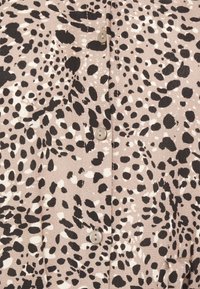 Vero Moda Košilové šaty - dark brown