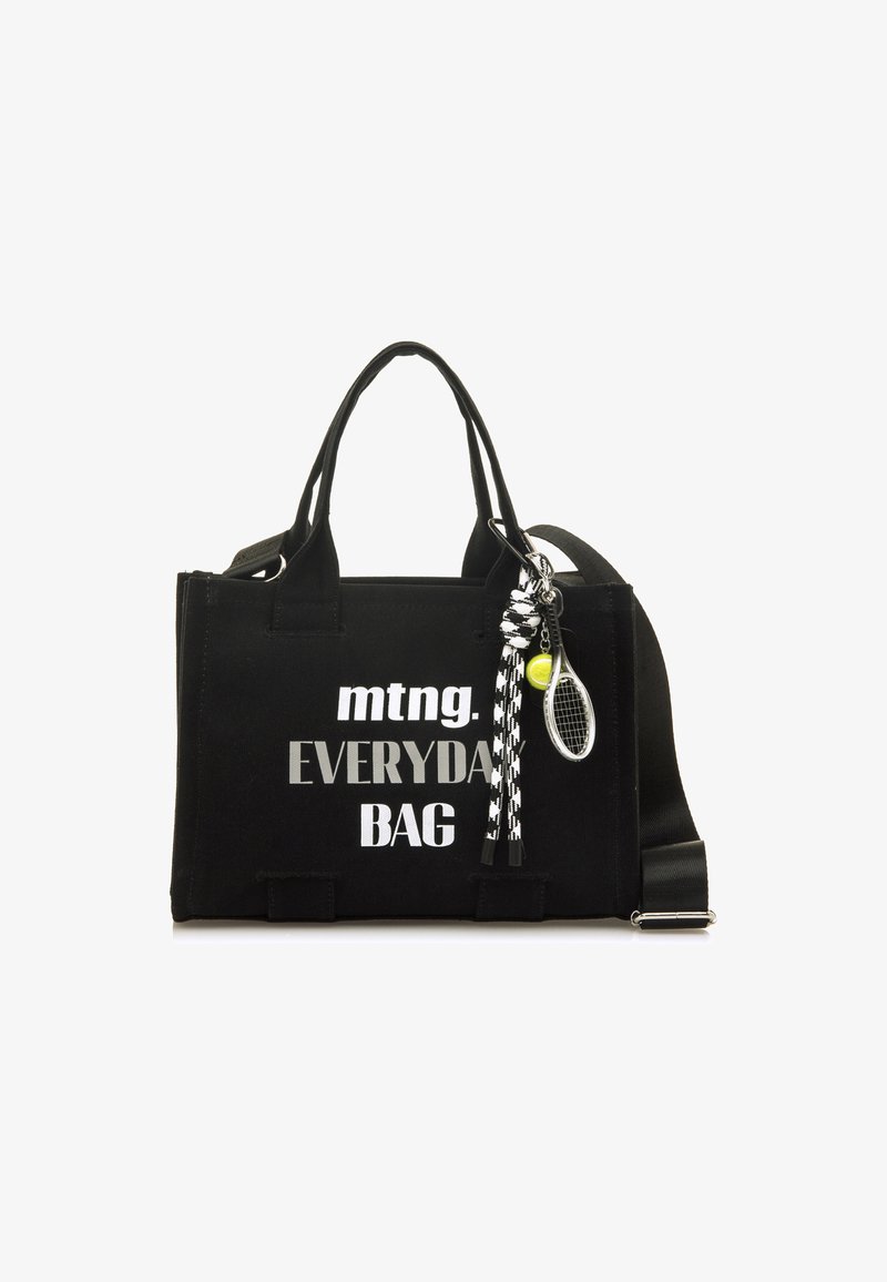 Sac en toile noir avec le texte "mtng. EVERYDAY BAG" en argent et blanc. Présente une sangle texturée et un porte-clés avec une raquette de tennis miniature.