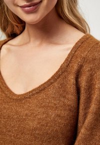 Minus Strickpullover - dark brown