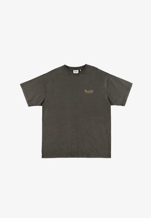 Ciemnoszara bawełniana koszulka z krótkimi rękawami, okrągłym dekoltem i małym, haftowanym pomarańczowym logo na piersi. Luźny krój i miękka tekstura.