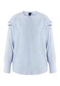 Blusa azzurro chiaro con rouches sulle spalle, maniche lunghe e scollo rotondo, esposta su uno sfondo semplice.