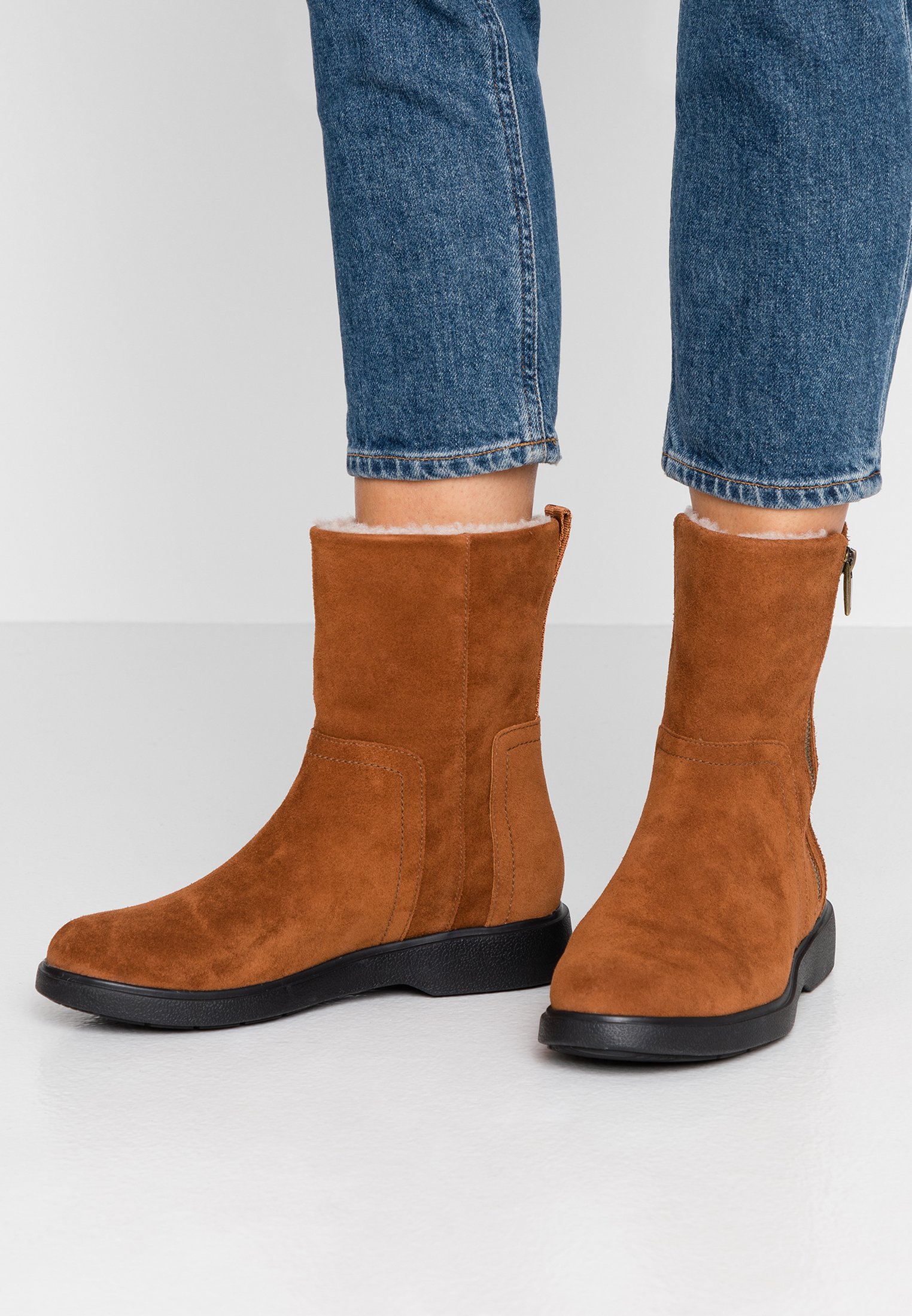 clarks elda boot