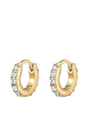 Boucles d'oreilles créoles en or, chacune sertie de six pierres précieuses rondes et transparentes sur le bord extérieur, présentées sur fond blanc.