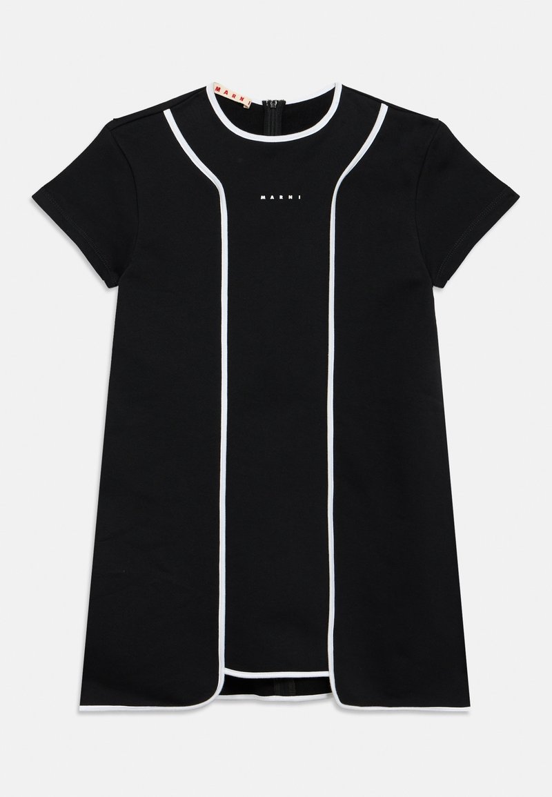 Vestido preto de algodão com mangas curtas, detalhes em branco, decote redondo e fecho de correr na parte de trás. Na frente, exibe o nome da marca em branco.