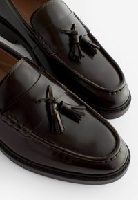 Next CHUNKY TASSEL LOAFERS - Instappers - brown