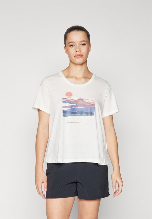 RUBY SPRINGS™ GRAPHIC SCOOP NECK  - Print T-shirt