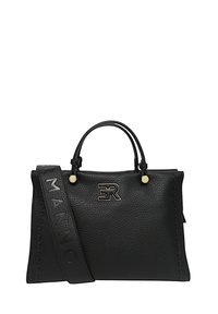 Borsa a mano in pelle nera con superficie testurizzata, manici doppi e tracolla regolabile. Presenta un logo e cuciture in tonalità oro.