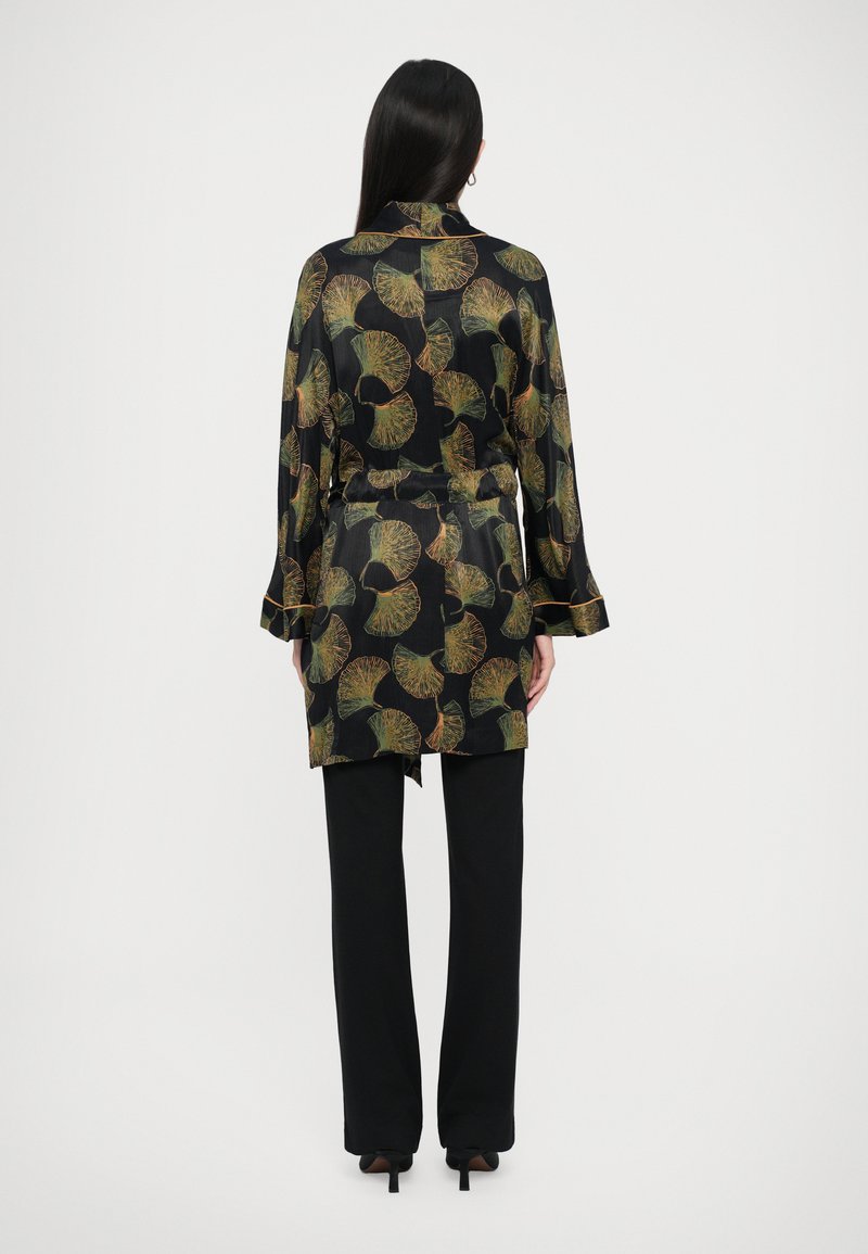 Veste Légère Diane Von Furstenberg - Taille 6 - Noire Et Blanc - Style 3 En 1 - Occasion Très Bon État
