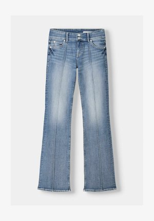 Lichtblauwe spijkerbroek met flared pasvorm en een vervaagd uiterlijk, met knoopsluiting, vijf zakken en contrasterende steken langs de voornaad.