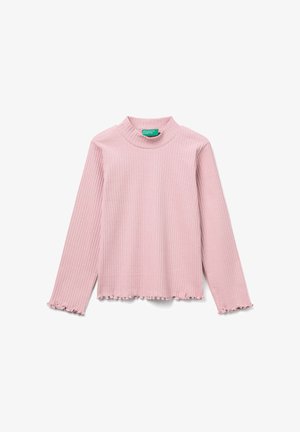 Geribbelde lange mouw turtleneck top in zachtroze met een rafelige zoom en manchetten, gemaakt van een rekbare stof voor comfort en pasvorm.