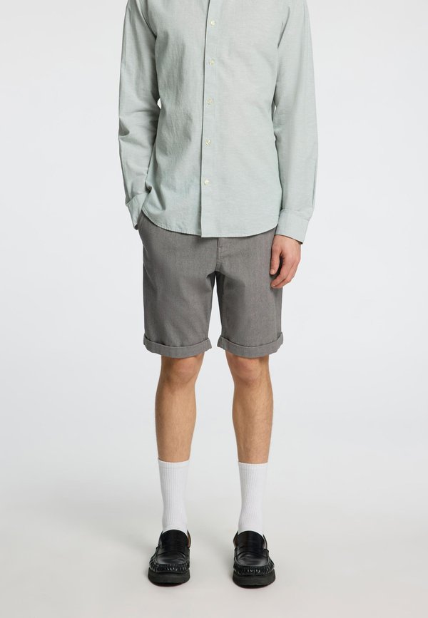 LUTON FLEX NOOS - Shorts4