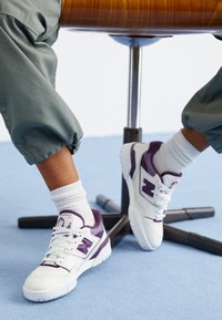New Balance 550 W - Sneakers - off-white/lilac