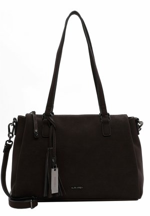 Brun shoppertaske lavet af struktureret materiale med to håndtag, aftagelig skulderrem, kvastdetalje og indgraverede hardware-accenter.