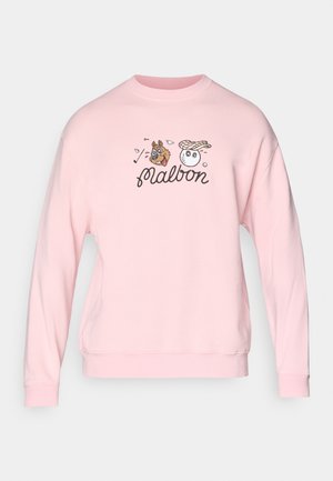 Rosa hettegenser med trykte illustrasjoner av en hund og en karakter med hatt, samt teksten "malbon" i kursiv.