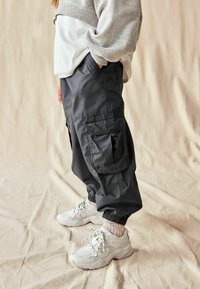 Next PARACHUTE - REGULAR FIT - Cargobukser - charcoal grey