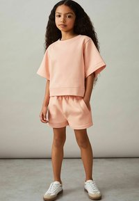 Reiss REISS MEG COTTON-BLEND SWEATSHIRT AND SHORTS SET - Treniņtērpa apakšdaļas - peach