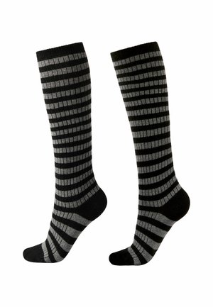 Schwarze und graue, knielange Socken mit einem gestreiften Design, das abwechselnd aus einfarbigen und gemusterten Abschnitten besteht, gefertigt aus einem glatten Strickmaterial.