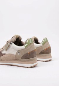 Refresh Zapatillas - beige