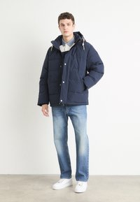 GANT JACKET - Dunjakker - evening blue