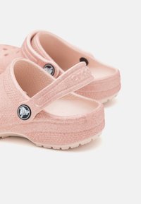 Crocs CLASSIC GLITTER - Ciabatte da mare - quartz glitter