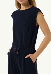 comma casual identity - Kombinezon