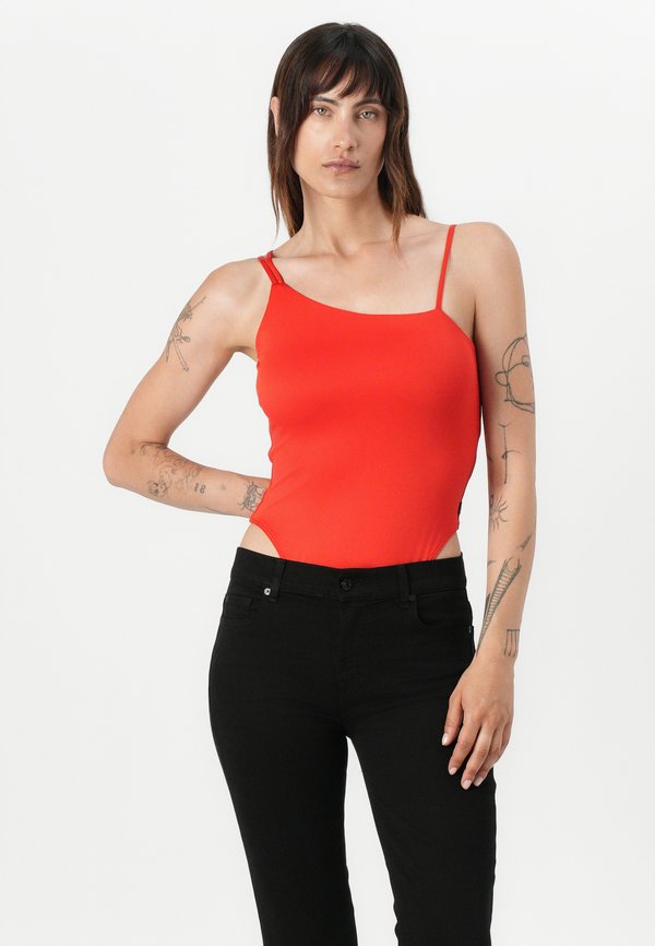 ROXANNE BAIR - Slim fit jeans2