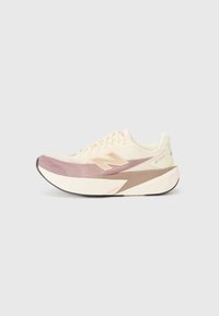 New Balance - FUELCELL REBEL V5 - Hardloopschoenen voor op de weg - angora Miniatuurafbeelding 1