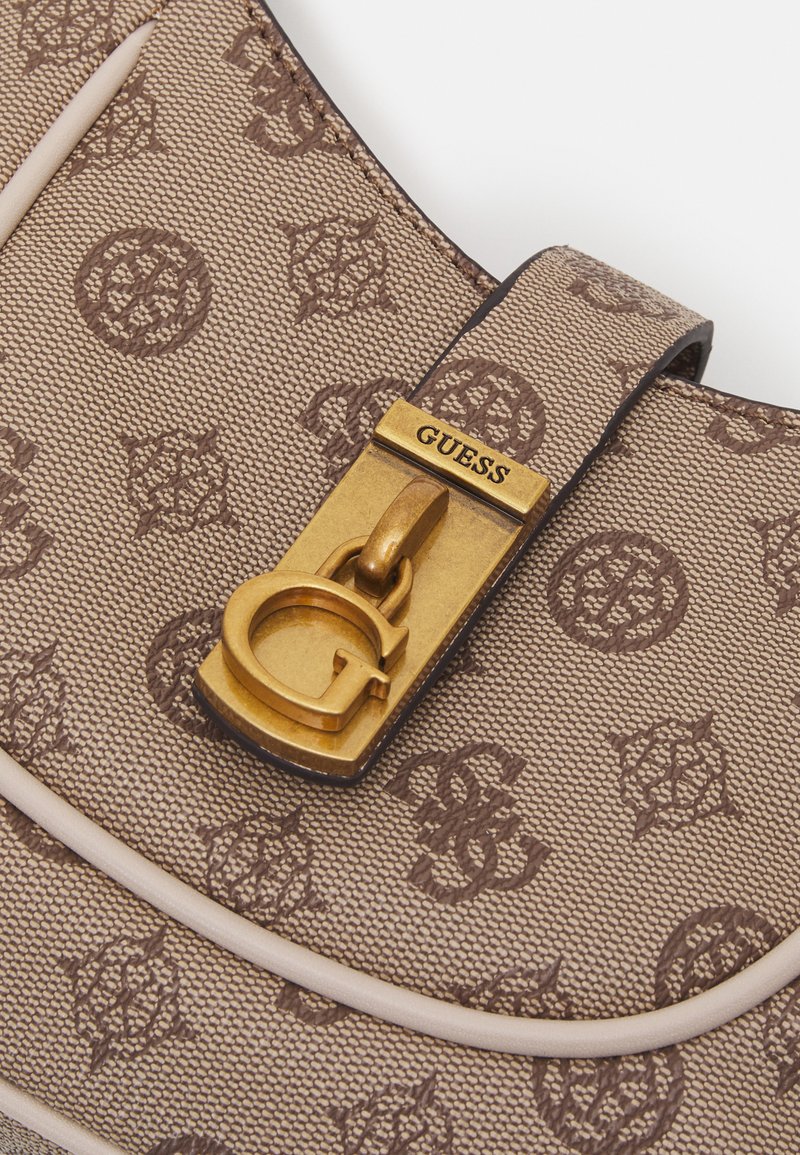 Damen Handtaschen | Guess MAIMIE MINI HOBO Umhängetasche cappuccino logo/braun - BL40313 Damen Handtaschen | Guess MAIMIE MINI HOBO Umhängetasche cappuccino logo/braun - BL40313