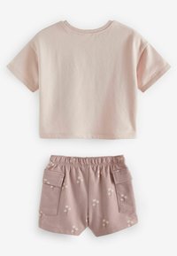 Next BUNNY SET  - REGULAR FIT - Lühikesed püksid - pink friendship