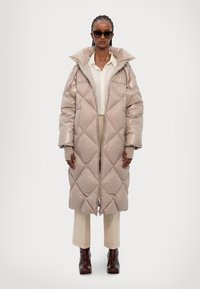 Marella AMIANTO - Kaput ispunjen paperjem - tortora