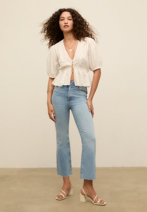 Stradivarius Sandale - white
