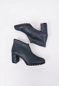 Sandra Fontán VIANLIS - Botines con plataforma - blue